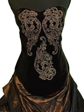 Opera by Richards Evening Dress Size 14 Embroidered Beaded Taffeta Velvet Corset